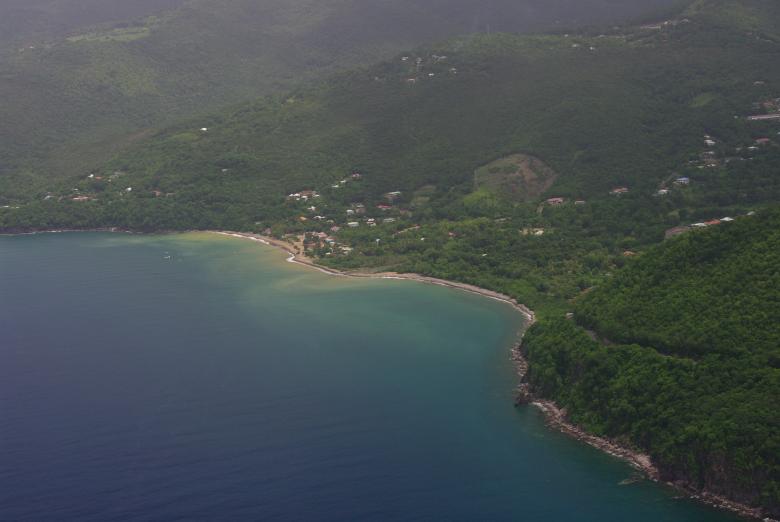 Anse Caraïbe sur la côte sous le vent de la Basse-Terre, Pointe-Noire